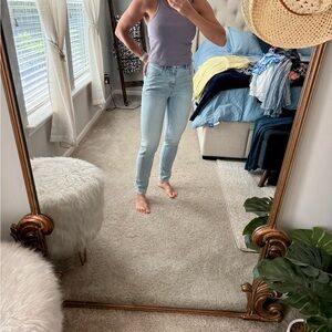 American Eagle Outfitters Light Wash Skinny Jeans